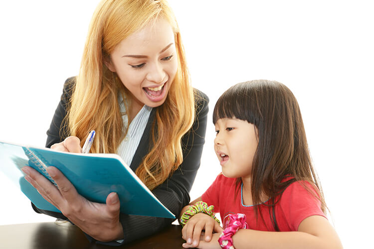 2-6.海外留学の経験がある教員が少ない